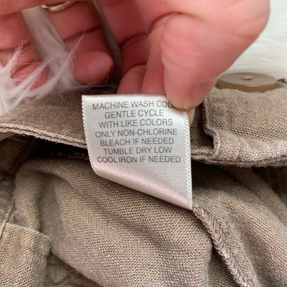 Brown Linen-blend Capris 4 - Picture 9 of 9
